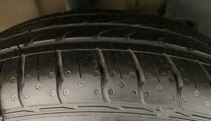 2018 Tata TIGOR XZA PETROL, Petrol, Automatic, 70,793 km, Right Rear Tyre Tread