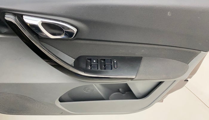 2018 Tata TIGOR XZA PETROL, Petrol, Automatic, 70,793 km, Driver Side Door Panels Control