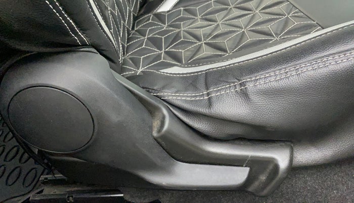 2020 Maruti Baleno DELTA PETROL 1.2, Petrol, Manual, 52,747 km, Driver Side Adjustment Panel