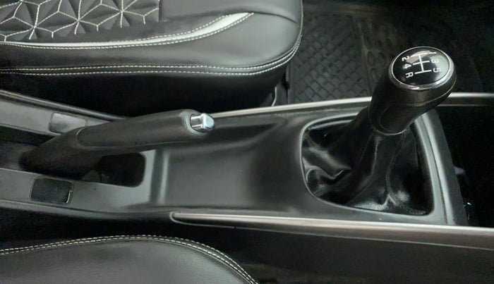 2020 Maruti Baleno DELTA PETROL 1.2, Petrol, Manual, 52,747 km, Gear Lever