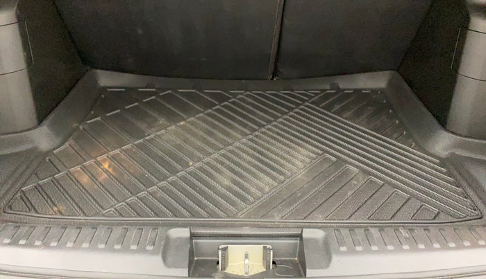 2021 Maruti Vitara Brezza ZXI AT SHVS, Petrol, Automatic, 35,713 km, Boot Inside
