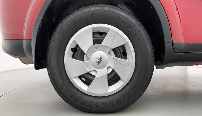 2019 Mahindra XUV500 W7 AT, Diesel, Automatic, 26,780 km, Right Rear Wheel