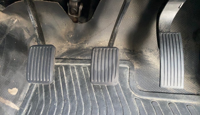 2021 Hyundai NEW SANTRO ERA EXECUTIVE, Petrol, Manual, 81,854 km, Pedals