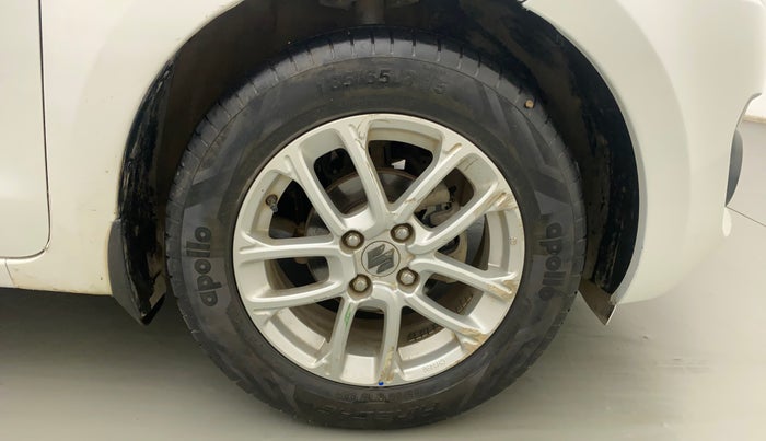 2018 Maruti Swift ZXI, Petrol, Manual, 29,725 km, Right Front Wheel