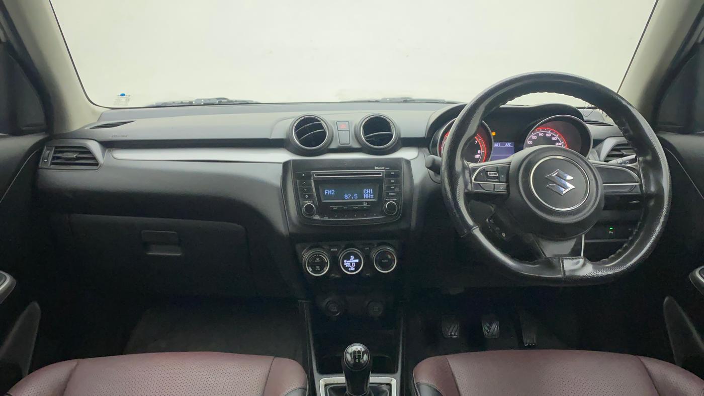 2018 Maruti Swift ZXI, Petrol, Manual, 29,725 km, Dashboard