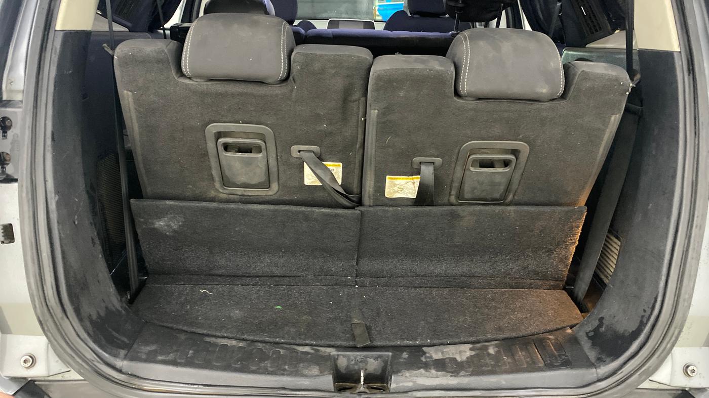 2021 Tata Safari XT, Diesel, Manual, 1,05,375 km, Boot Inside