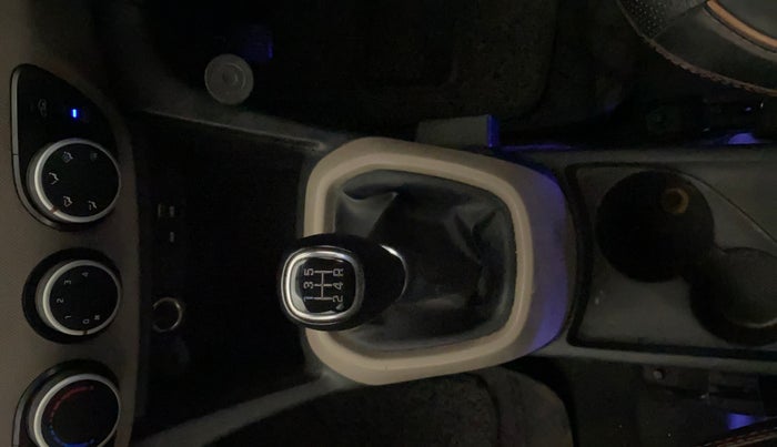 2015 Hyundai Grand i10 SPORTZ 1.2 KAPPA VTVT, Petrol, Manual, 54,915 km, Gear Lever