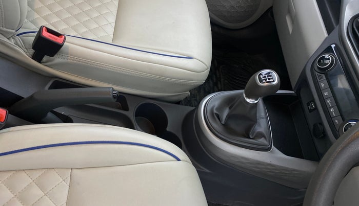 2021 Hyundai GRAND I10 NIOS SPORTZ 1.2 KAPPA VTVT CNG, CNG, Manual, 32,919 km, Gear Lever