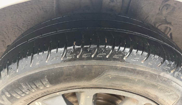 2019 Hyundai Elite i20 SPORTZ PLUS  1.2 CVT, Petrol, Automatic, 56,417 km, Left Rear Tyre Tread