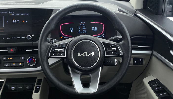 2022 KIA CARENS PRESTIGE 1.5G MT 7STR, Petrol, Manual, 4,162 km, Steering Wheel Close Up