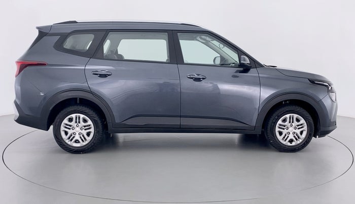 2022 KIA CARENS PRESTIGE 1.5G MT 7STR, Petrol, Manual, 4,162 km, Right Side View