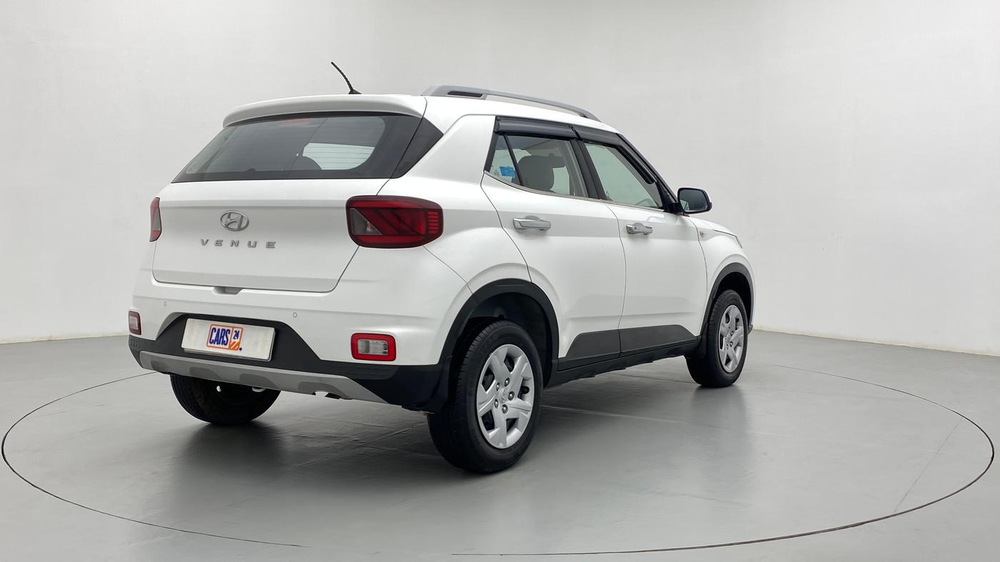 2020 Hyundai VENUE S MT 1.2 KAPPA, Petrol, Manual, 1,862 km, Right Back Diagonal