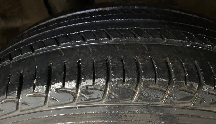 2018 Maruti Baleno DELTA PETROL 1.2, Petrol, Manual, 55,165 km, Right Rear Tyre Tread