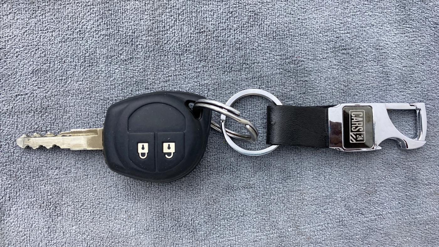 2019 Maruti Dzire VXI, Petrol, Manual, 23,170 km, Key Close Up