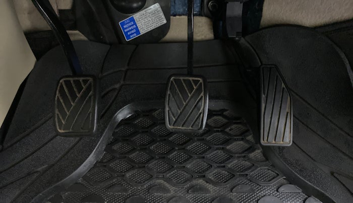 2019 Maruti Dzire VXI, Petrol, Manual, 23,170 km, Pedals