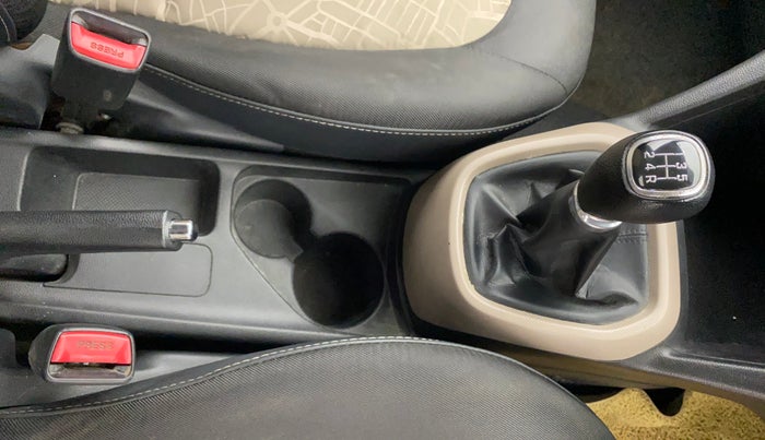 2015 Hyundai Grand i10 ASTA 1.2 KAPPA VTVT, Petrol, Manual, 93,383 km, Gear Lever