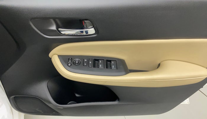 2023 Honda City 1.5L I-VTEC ZX CVT, Petrol, Automatic, 4,695 km, Driver Side Door Panels Control