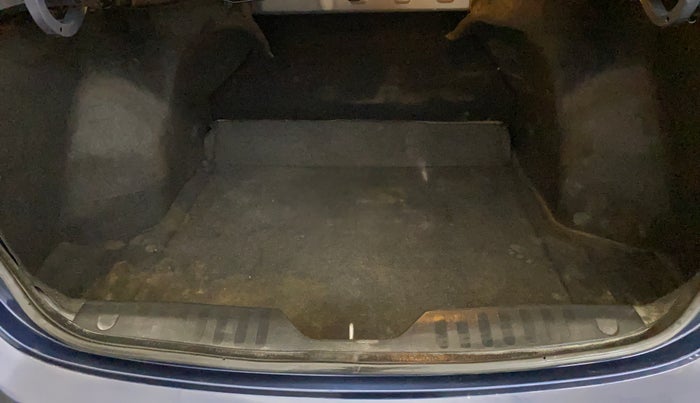 2019 Maruti Ciaz DELTA 1.5 SHVS MT PETROL, Petrol, Manual, 79,879 km, Boot Inside