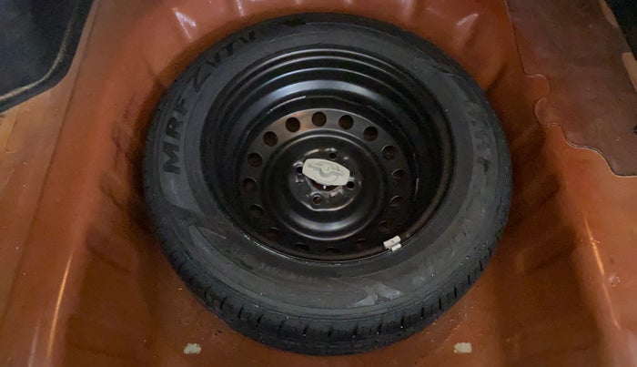 2019 Maruti Ciaz DELTA 1.5 SHVS MT PETROL, Petrol, Manual, 52,183 km, Spare Tyre