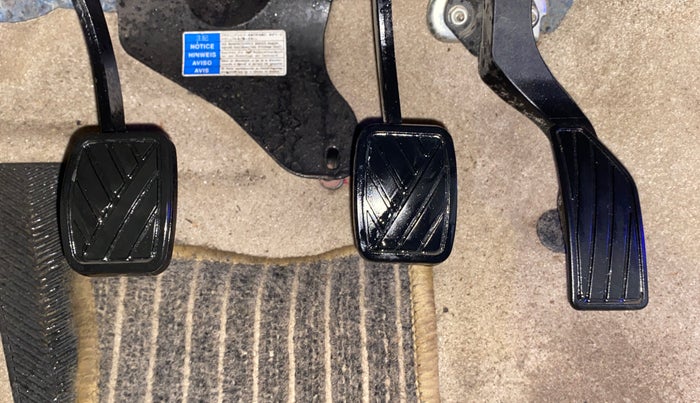 2019 Maruti Ciaz DELTA 1.5 SHVS MT PETROL, Petrol, Manual, 52,183 km, Pedals