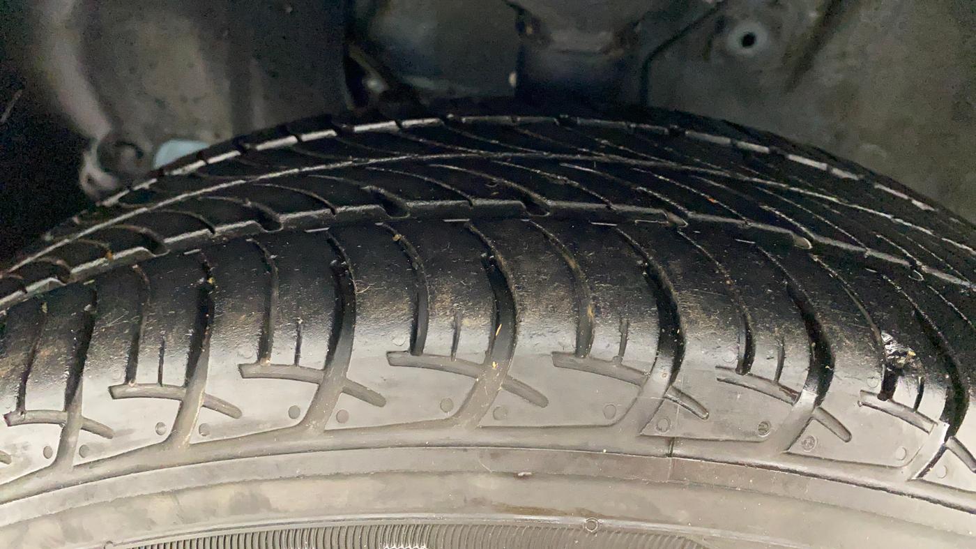 2019 Maruti New Wagon-R VXI 1.2L, Petrol, Manual, 72,622 km, Left Front Tyre Tread
