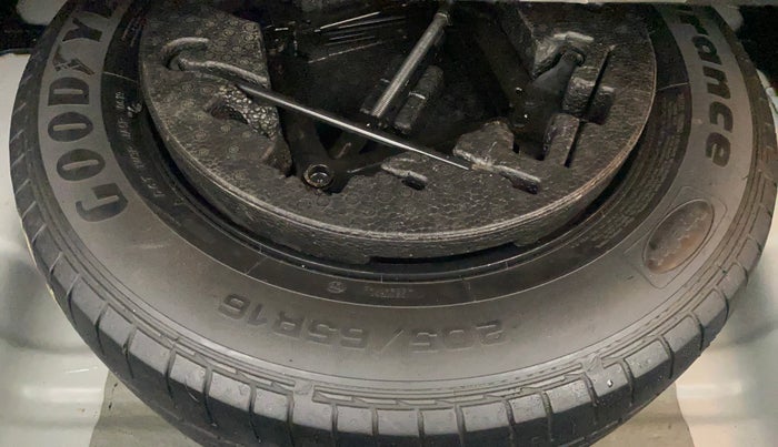 2019 Hyundai Creta SX 1.6 PETROL, Petrol, Manual, 1,10,684 km, Spare Tyre