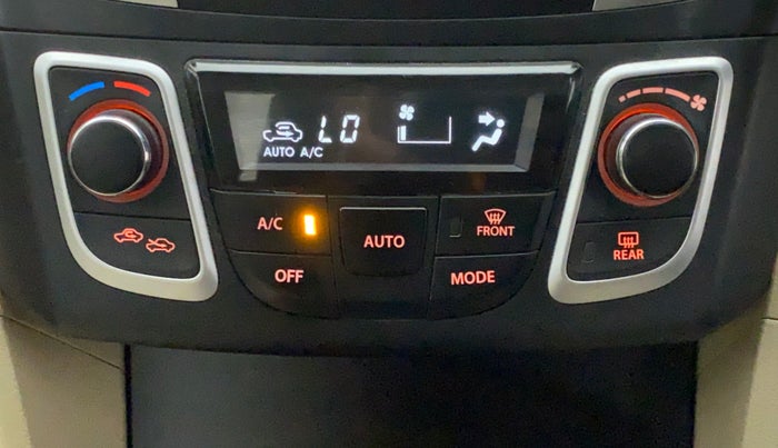 2015 Maruti Ciaz ZXI, Petrol, Manual, 57,489 km, Automatic Climate Control