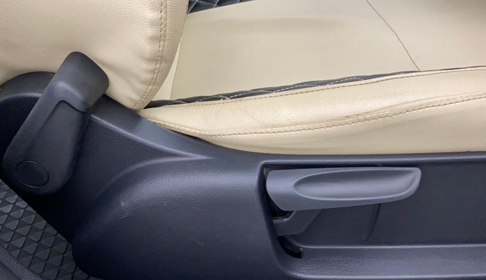 2021 Skoda Rapid AMBITION AT TSI, Petrol, Automatic, 29,517 km, Driver Side Adjustment Panel