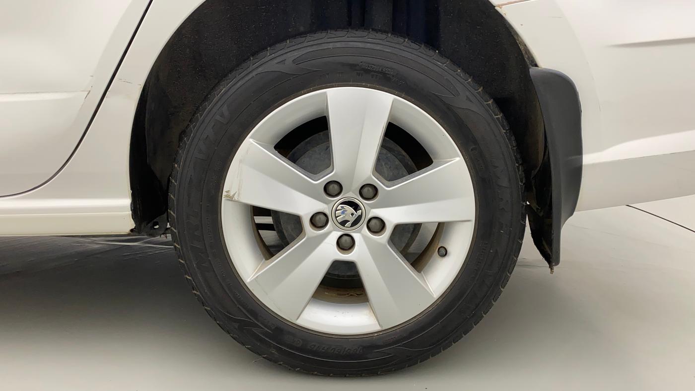2021 Skoda Rapid AMBITION AT TSI, Petrol, Automatic, 29,517 km, Left Rear Wheel