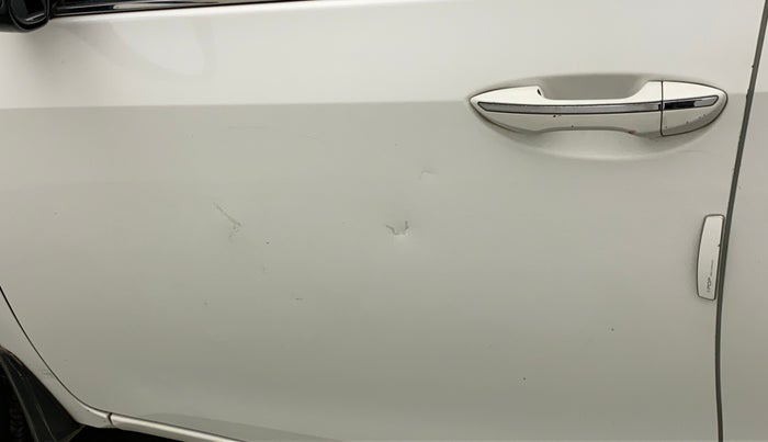 2016 Toyota Corolla Altis VL CVT PETROL, Petrol, Automatic, 91,242 km, Front passenger door - Slightly dented