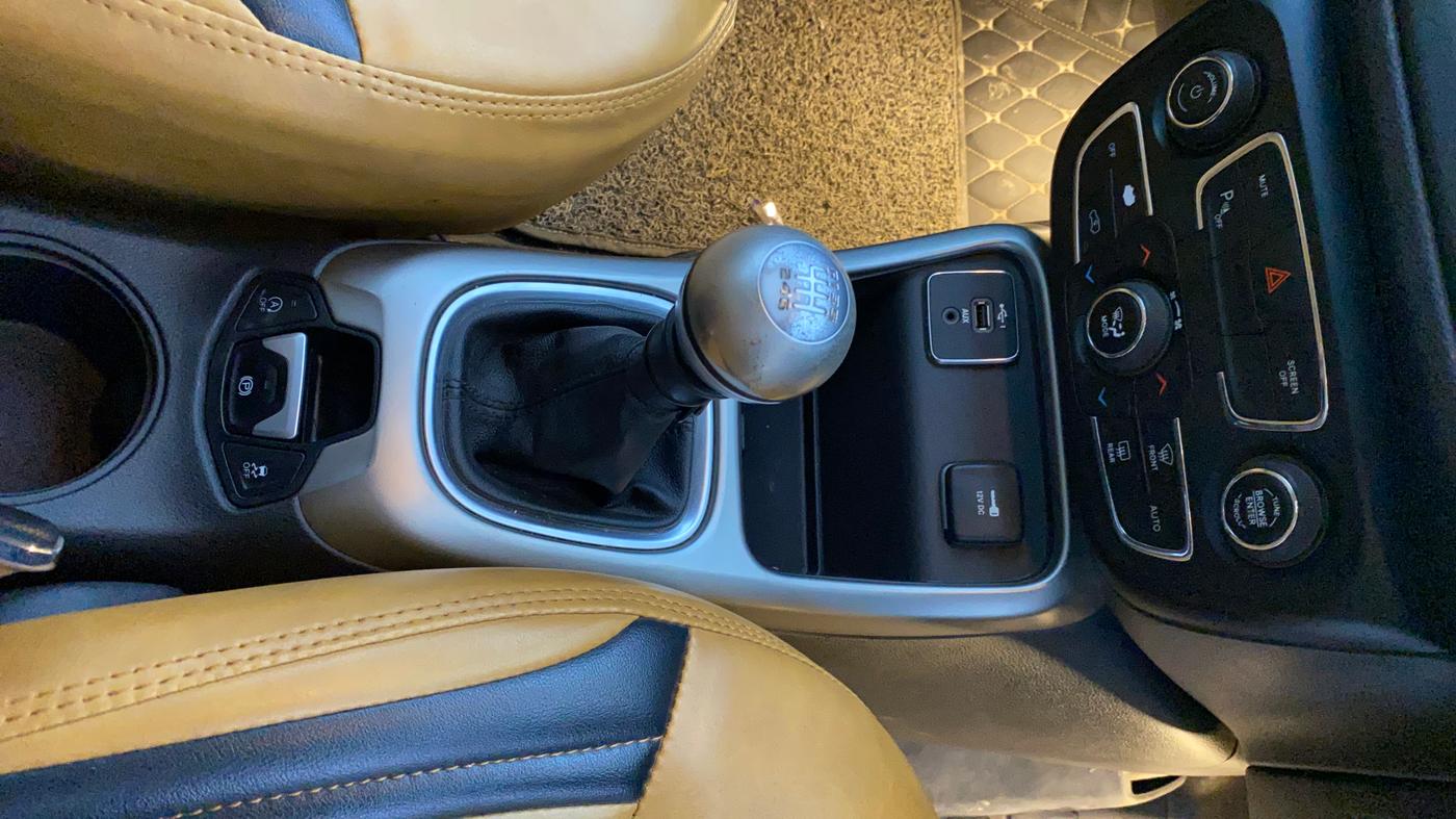 2020 Jeep Compass SPORT PLUS 2.0 DIESEL, Diesel, Manual, 63,899 km, Gear Lever