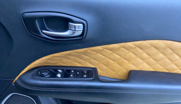 2020 Jeep Compass SPORT PLUS 2.0 DIESEL, Diesel, Manual, 63,907 km, Driver Side Door Panels Control