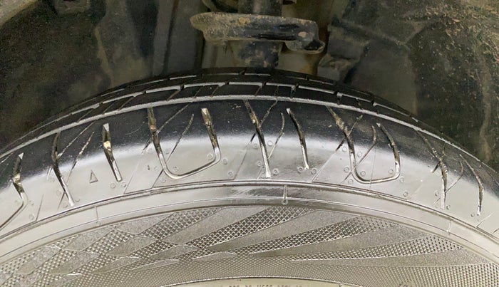 2020 Jeep Compass SPORT PLUS 2.0 DIESEL, Diesel, Manual, 63,907 km, Right Front Tyre Tread