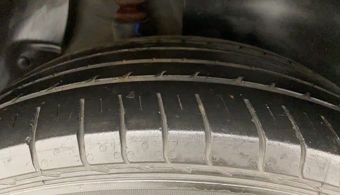 2018 Hyundai Creta 1.6 SX AT CRDI, Diesel, Automatic, 46,206 km, Right Rear Tyre Tread