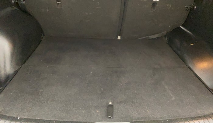 2018 Hyundai Creta 1.6 SX AT CRDI, Diesel, Automatic, 46,206 km, Boot Inside