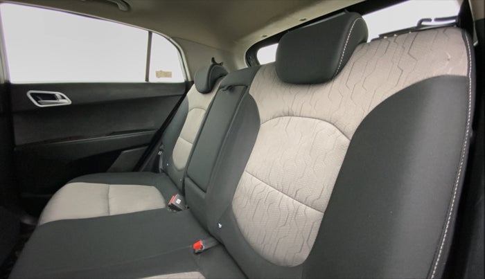 2018 Hyundai Creta 1.6 SX AT CRDI, Diesel, Automatic, 46,206 km, Right Side Rear Door Cabin