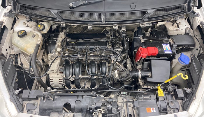 2016 Ford New Figo 1.2 TREND, Petrol, Manual, 29,573 km, Engine Bonet View