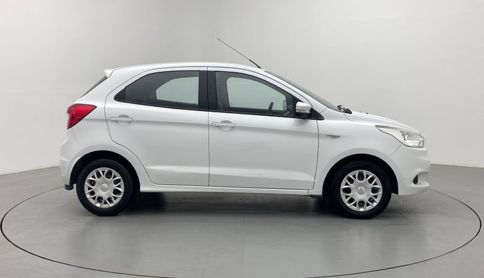 2016 Ford New Figo 1.2 TREND, Petrol, Manual, 29,573 km, Right Side View