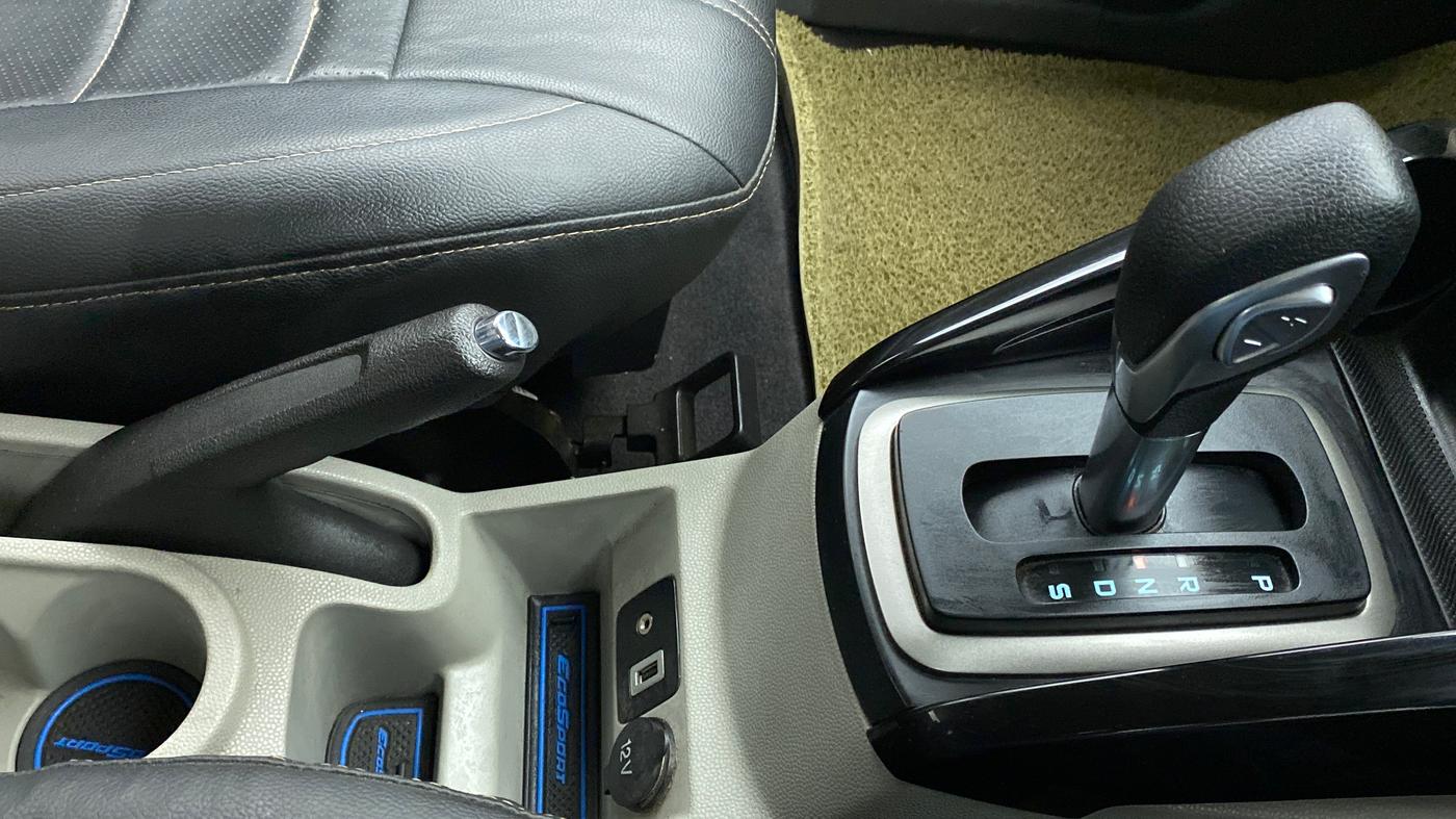 2015 Ford Ecosport 1.5 TITANIUM TI VCT AT, CNG, Automatic, 24,214 km, Gear Lever