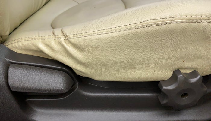 2012 Hyundai Verna FLUIDIC 1.6 VTVT SX, Petrol, Manual, 72,454 km, Driver Side Adjustment Panel