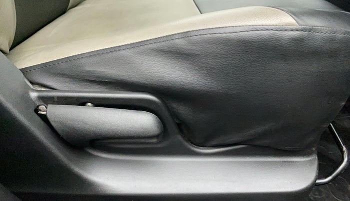 2012 Maruti Swift VXI, Petrol, Manual, 46,051 km, Driver Side Adjustment Panel
