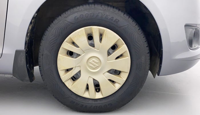 2012 Maruti Swift VXI, Petrol, Manual, 46,051 km, Right Front Wheel