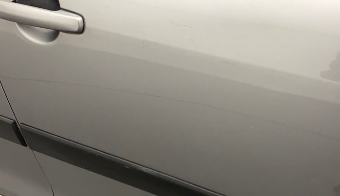 2012 Maruti Swift VXI, Petrol, Manual, 46,051 km, Driver-side door - Minor scratches
