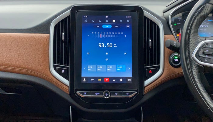2022 MG HECTOR PLUS SHARP 1.5 PETROL TURBO HYBRID MT 6-STR, Petrol, Manual, 38,266 km, Air Conditioner