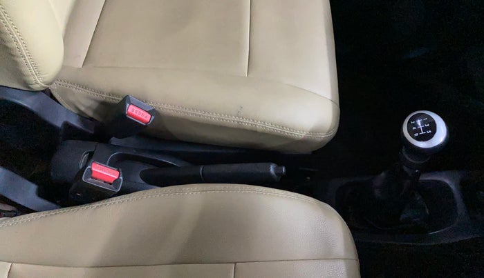 2015 Maruti Wagon R 1.0 LXI, Petrol, Manual, 29,249 km, Gear Lever