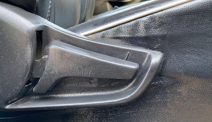 2022 Maruti S PRESSO VXI (O) CNG, CNG, Manual, 40,196 km, Driver Side Adjustment Panel