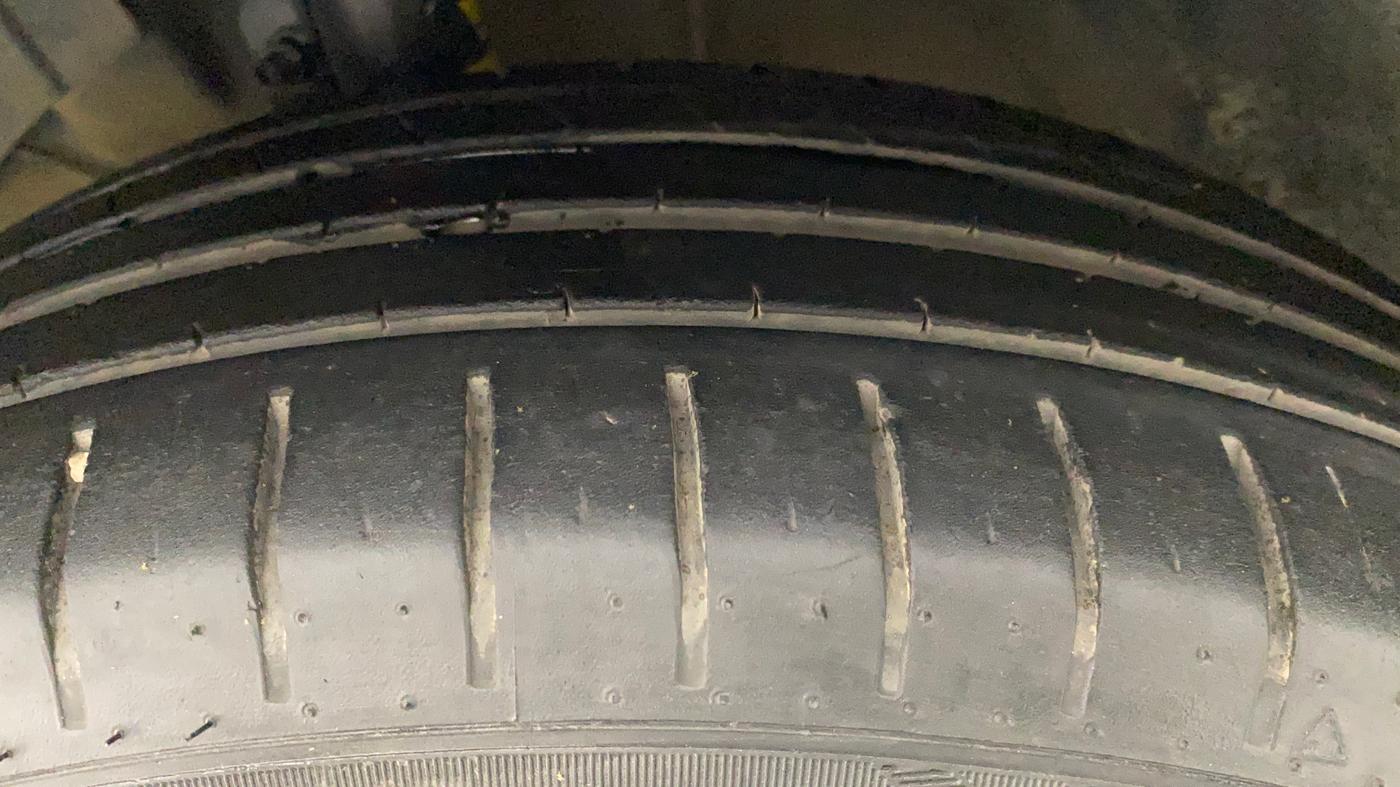 2017 Maruti Baleno RS 1.0 PETROL, Petrol, Manual, 97,892 km, Left Front Tyre Tread