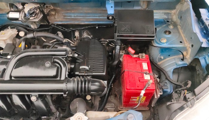 2020 Renault Kwid CLIMBER 1.0 (O), Petrol, Manual, 44,243 km, Engine View - Left