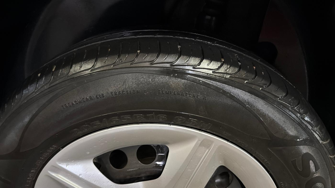 2023 KIA SELTOS HTK 1.5 PETROL, Petrol, Manual, 64,925 km, Left Rear Tyre Tread
