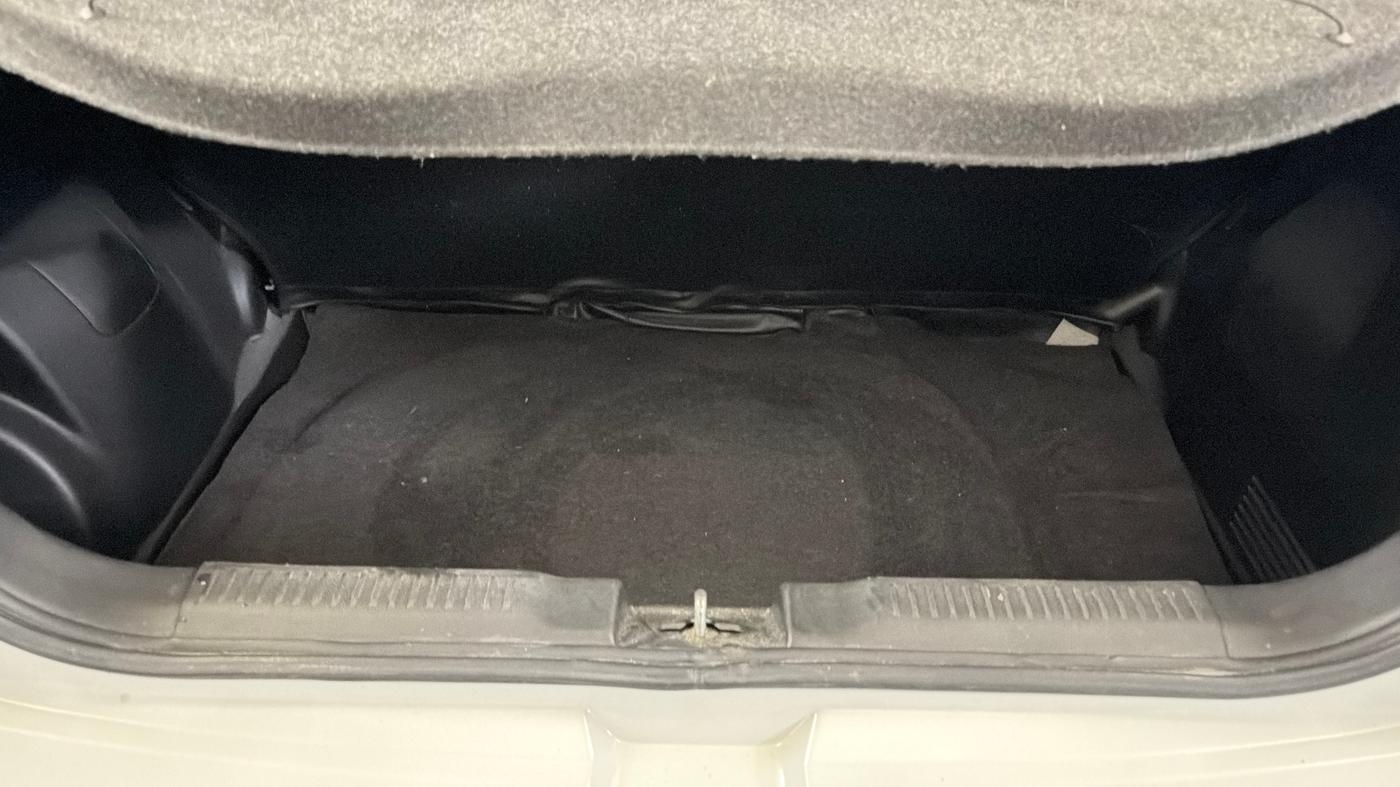 2020 Maruti Swift VXI AMT, Petrol, Automatic, 43,179 km, Boot Inside